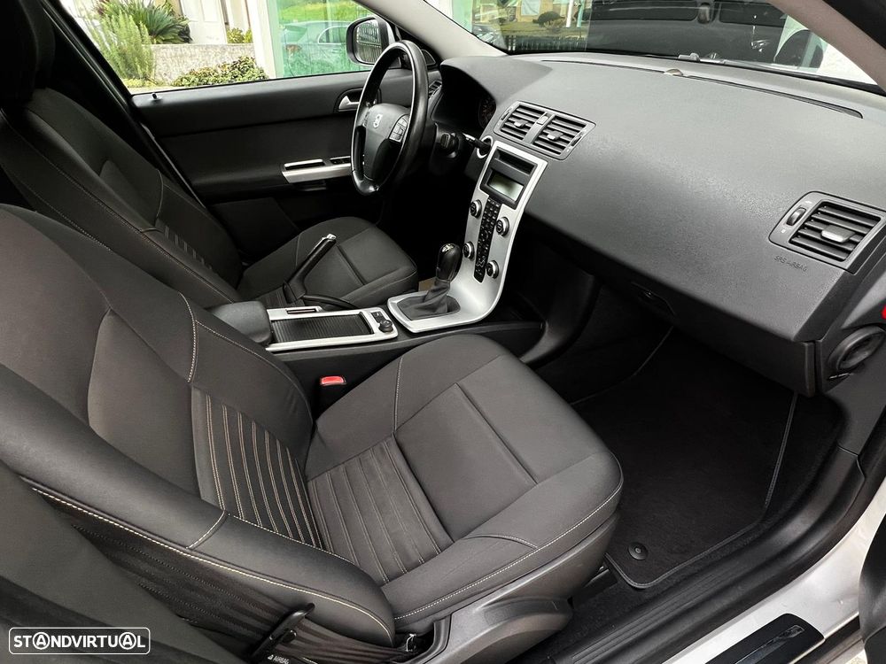 Volvo S40 1.6 D Drive Momentum Start/Stop - 17