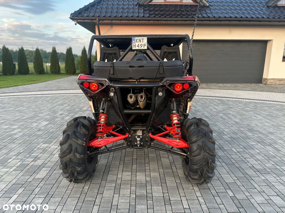 Can-Am Maverick - 5