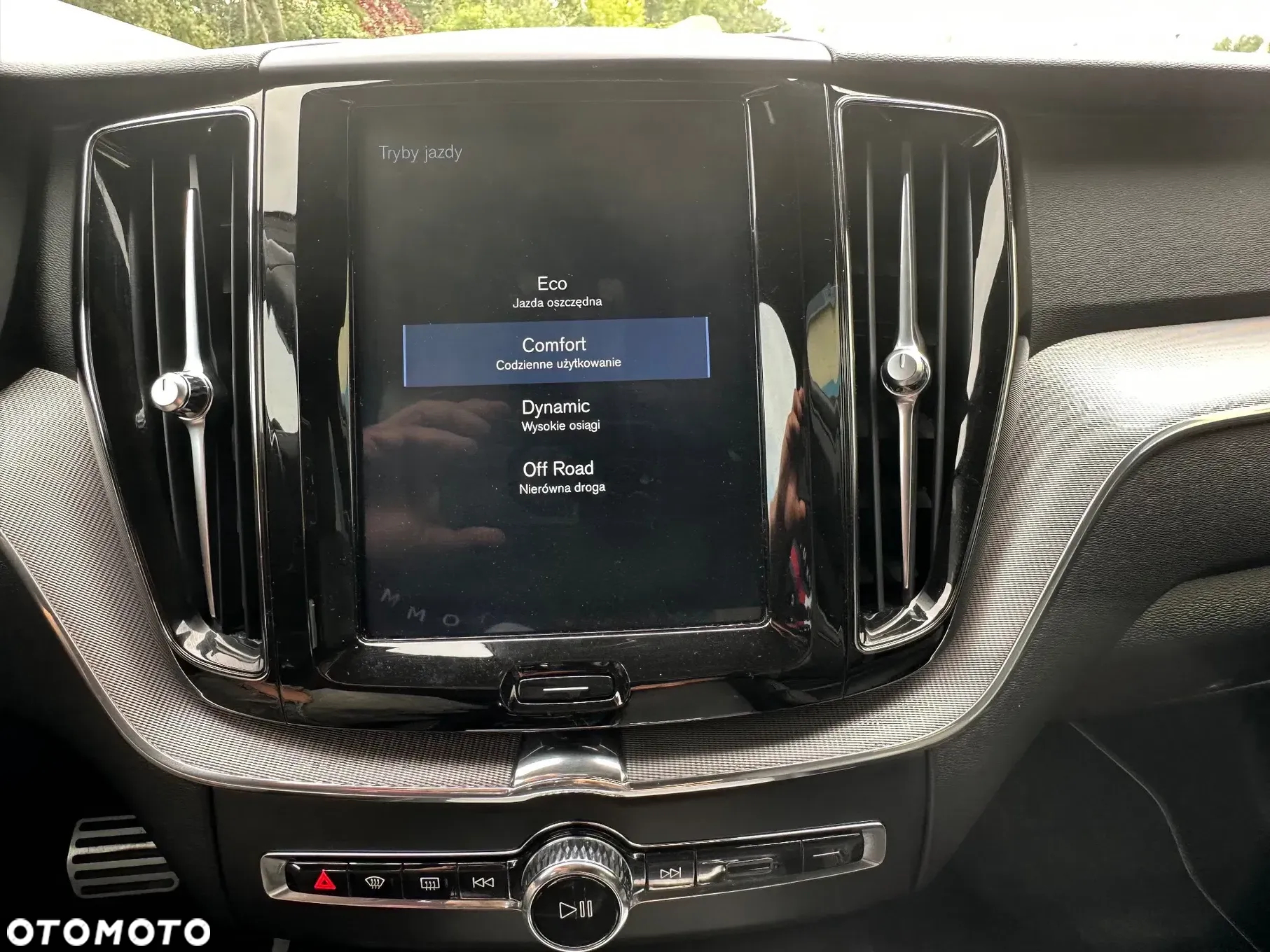 Volvo XC 60 D4 R-Design - 40