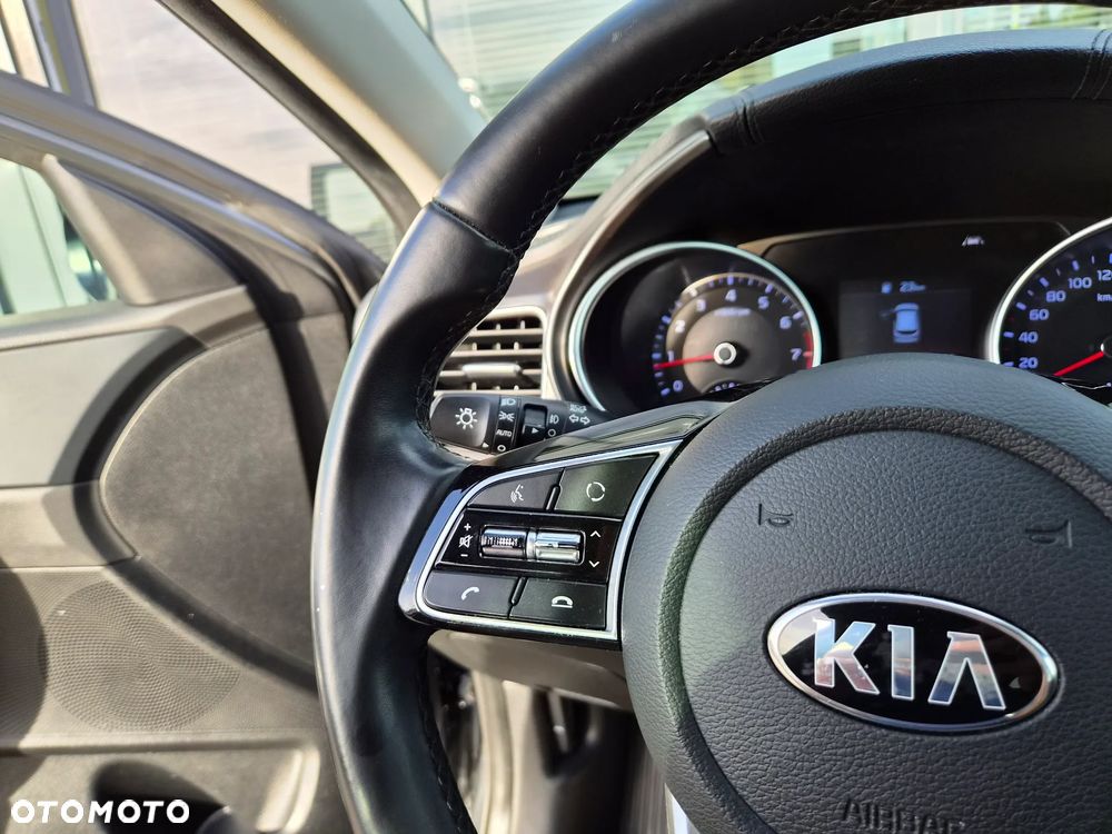 Kia Ceed 1.4 T-GDI L Business Line - 24