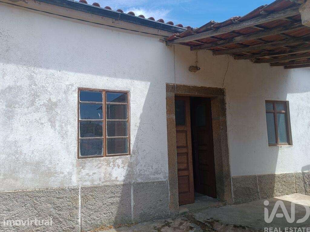 Moradia térrea T2 em Brunhozinho, Castanheira e Sanhoane de 76 m2 - Grande imagem: 3/27