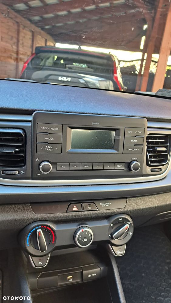 Kia Rio 1.0 T-GDI M DCT - 12