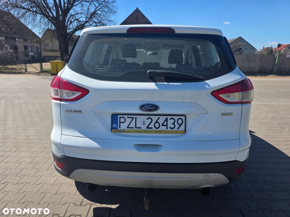 Ford Kuga - 4