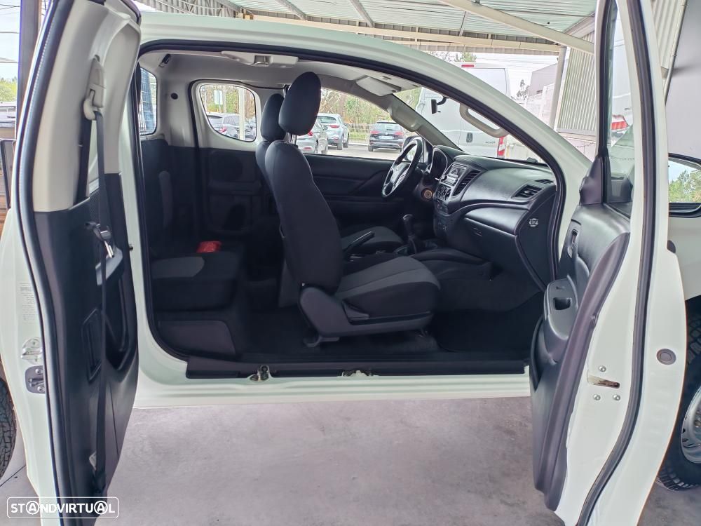 Mitsubishi L200 2.4 DI-D CE 4WD 3L - 11