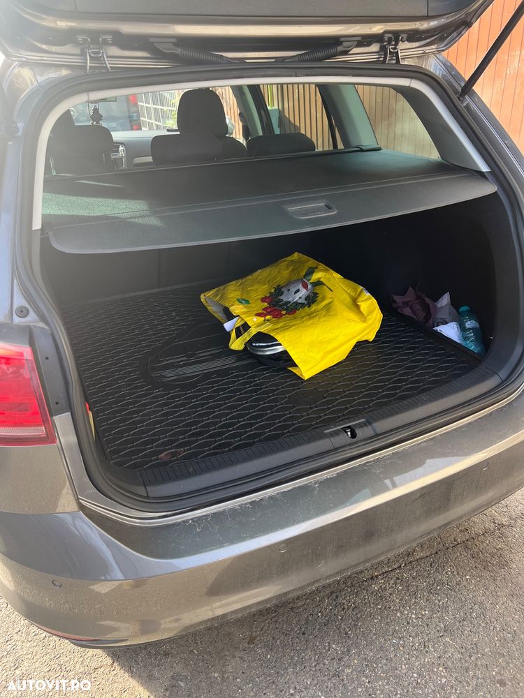 Volkswagen Golf Variant 1.6 TDI BlueMotion Technology DSG Lounge - 7