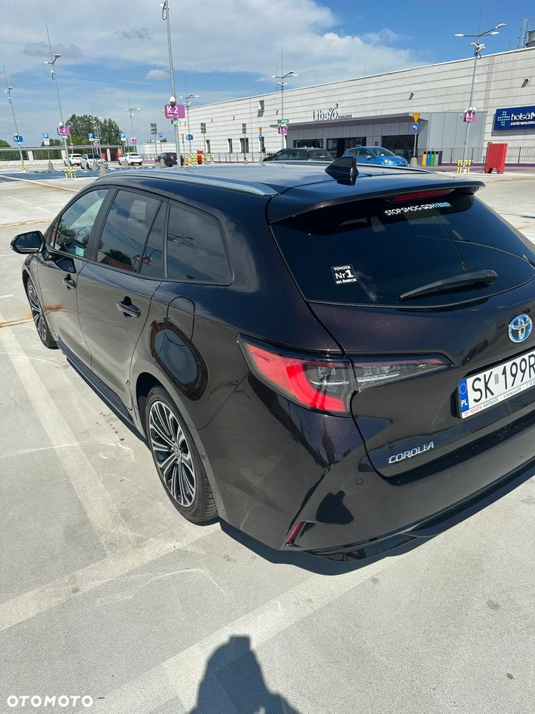 Toyota Corolla - 4