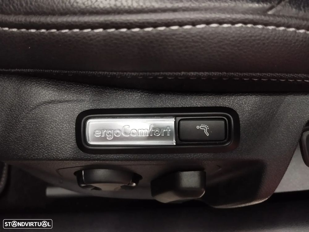 VW Arteon Shooting Brake 1.4 TSI eHybrid R-Line - 24