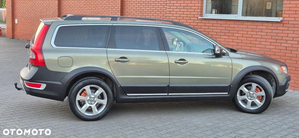 Volvo XC 70 D5 AWD Summum - 33