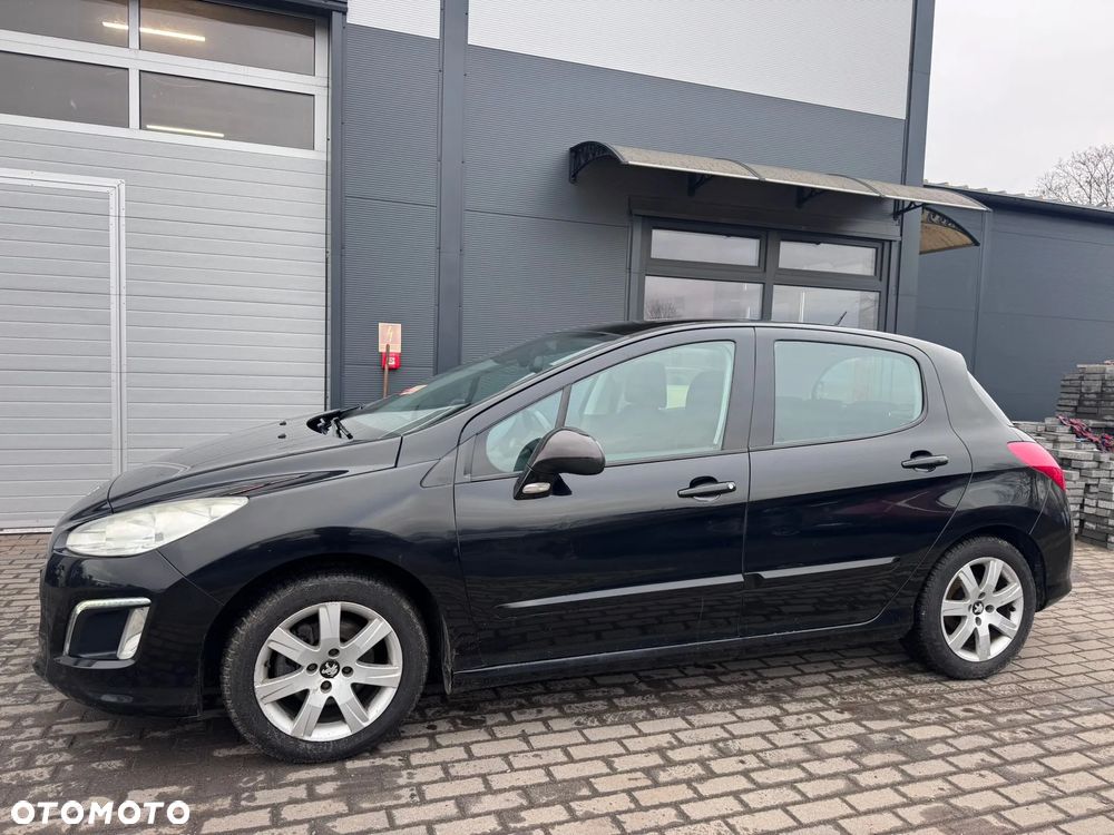 Peugeot 308 HDi FAP 110 Premium - 33