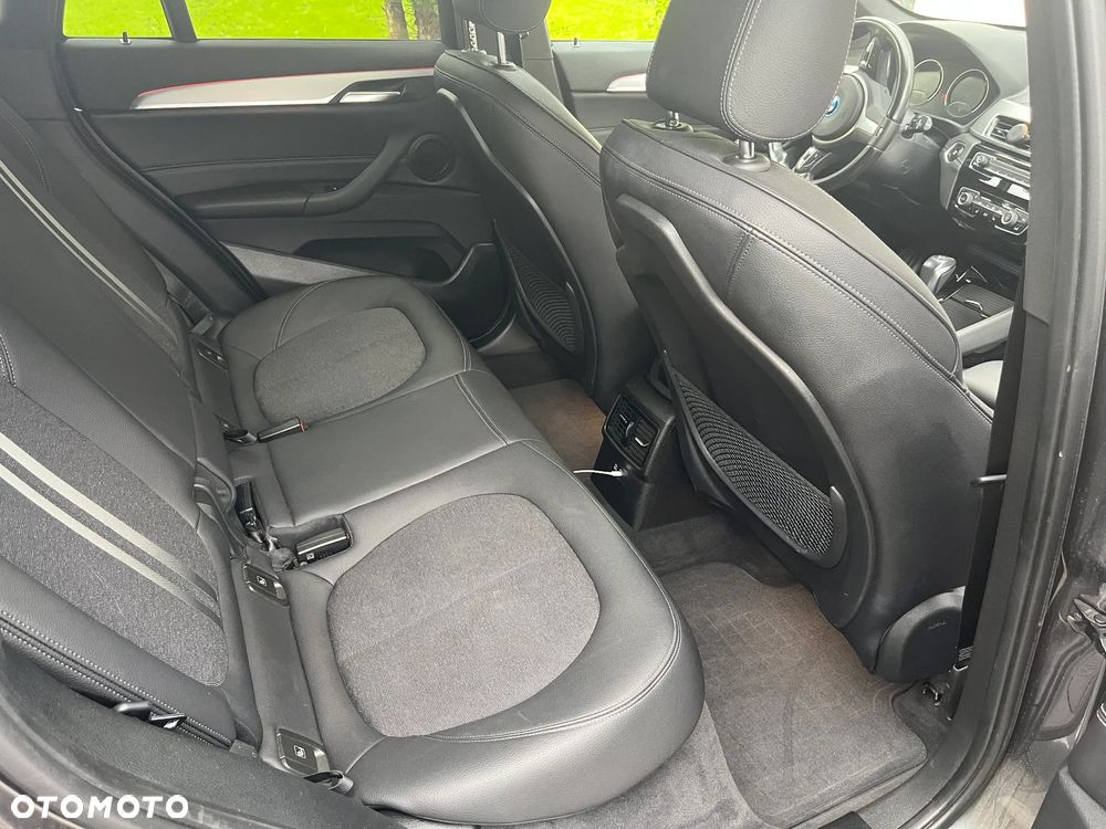 BMW X1 xDrive25e M Sport - 7