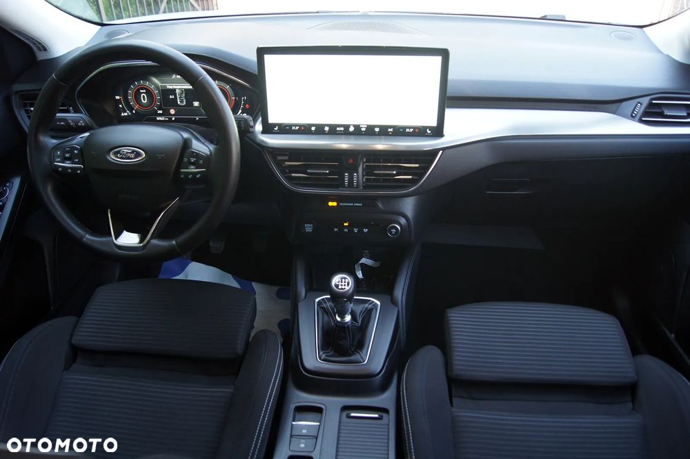 Ford Focus 1.5 EcoBlue STart-Stopp-System TITANIUM X - 21