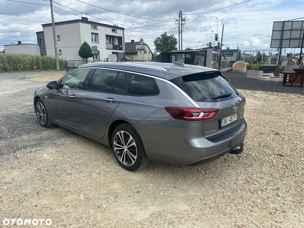 Opel Insignia 2.0 CDTI Cosmo - 11