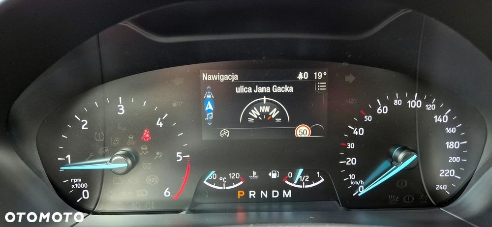 Ford Focus 2.0 EcoBlue Titanium - 18