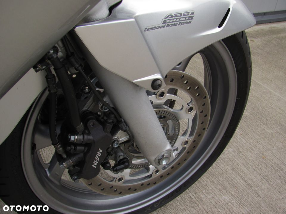 Honda ST - 10