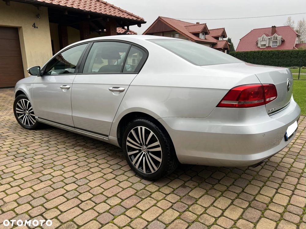 Volkswagen Passat 1.4 TSI BMT Comfortline - 2