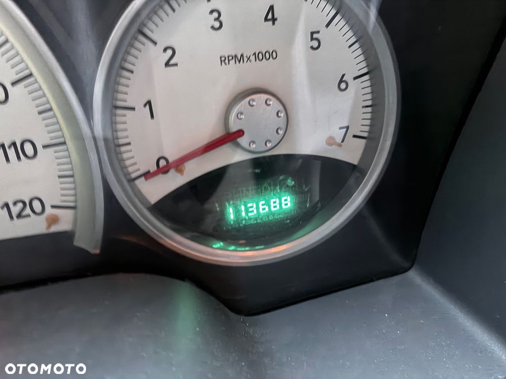 Dodge Dakota - 7