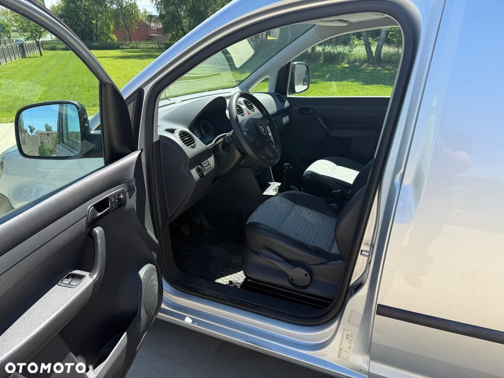 Volkswagen Caddy - 13