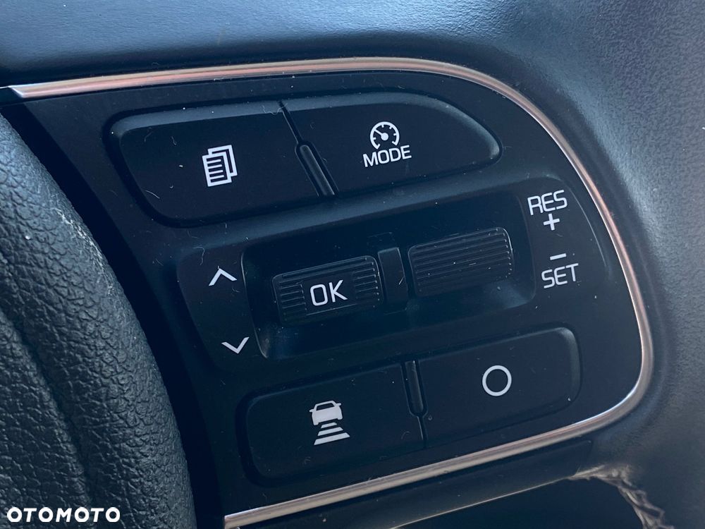 Kia Niro 1.6 GDI Hybrid L - 23