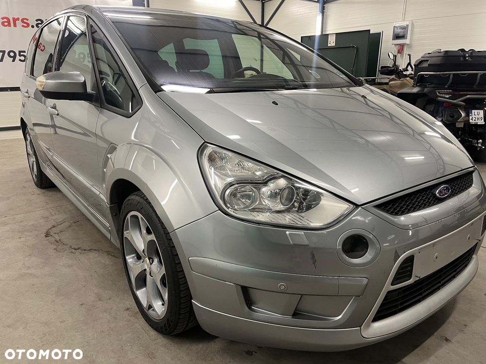 Ford S-Max - 23