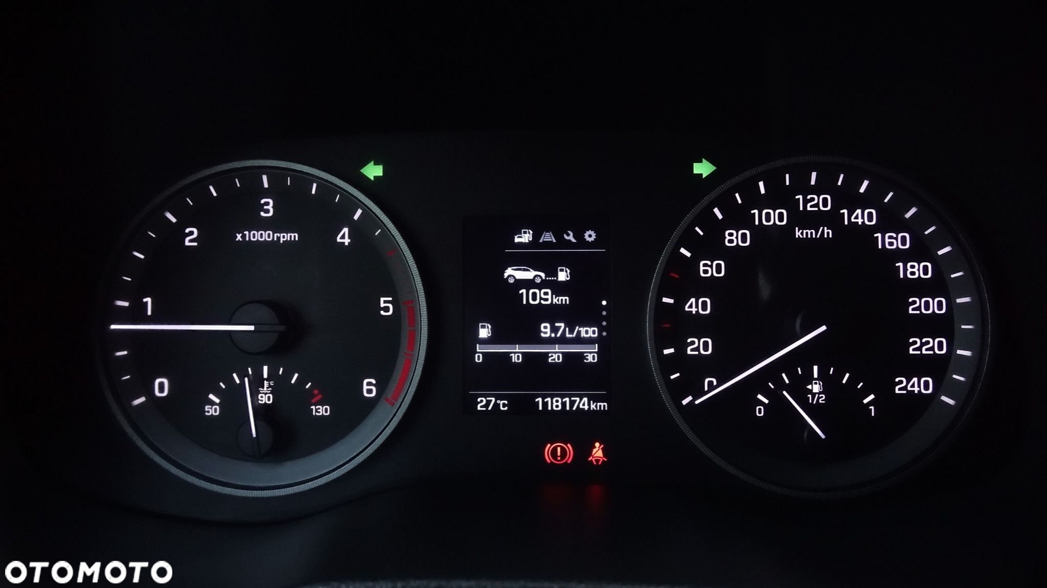 Hyundai Tucson - 32
