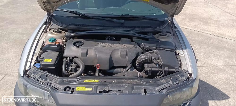 Volvo XC 70 D5 Nivel 2 Auto. - 10