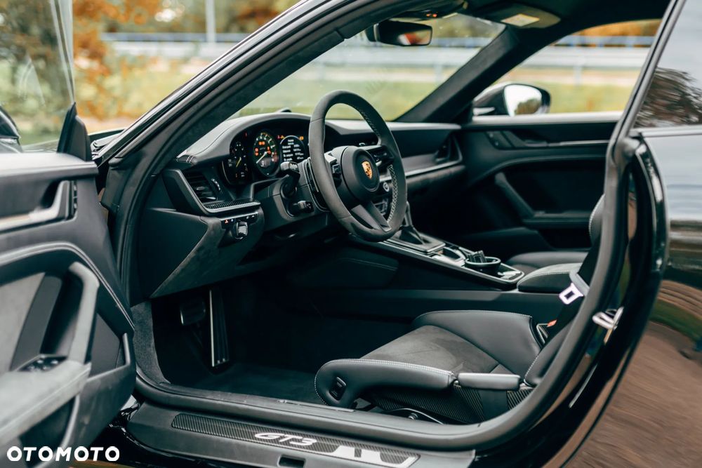 Porsche 911 GT3 - 9