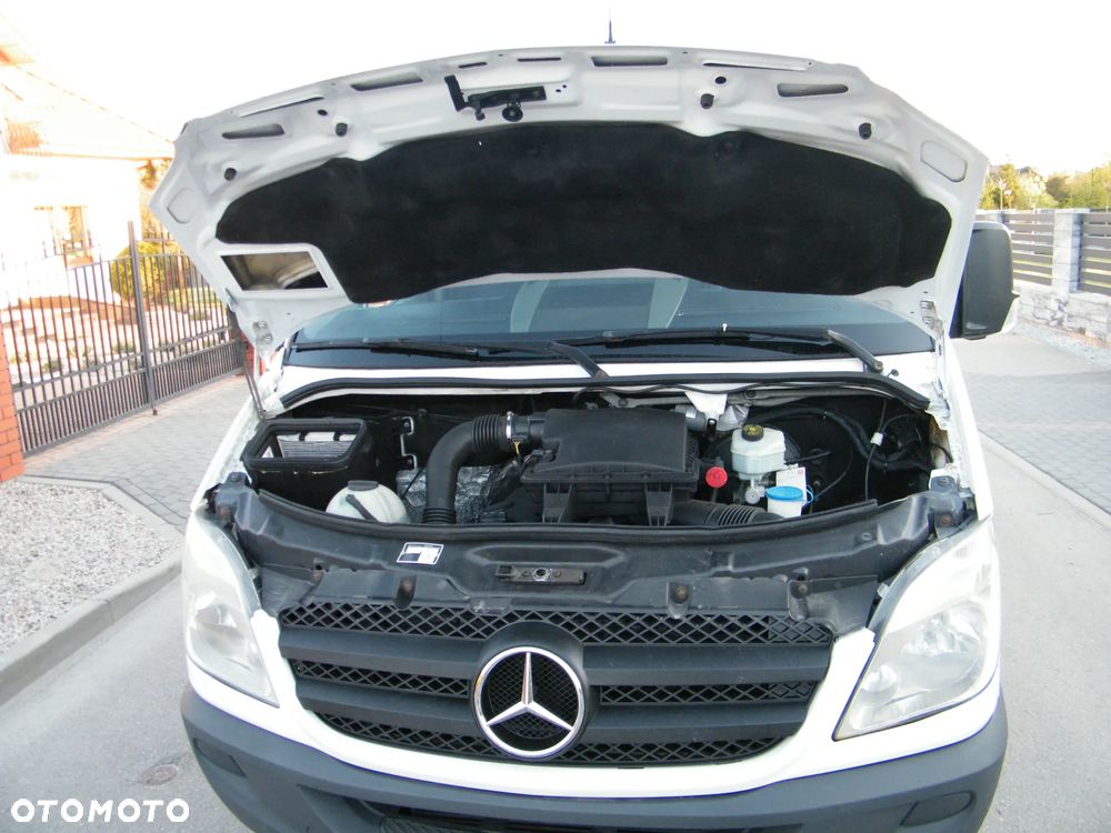 Mercedes-Benz Sprinter - 1
