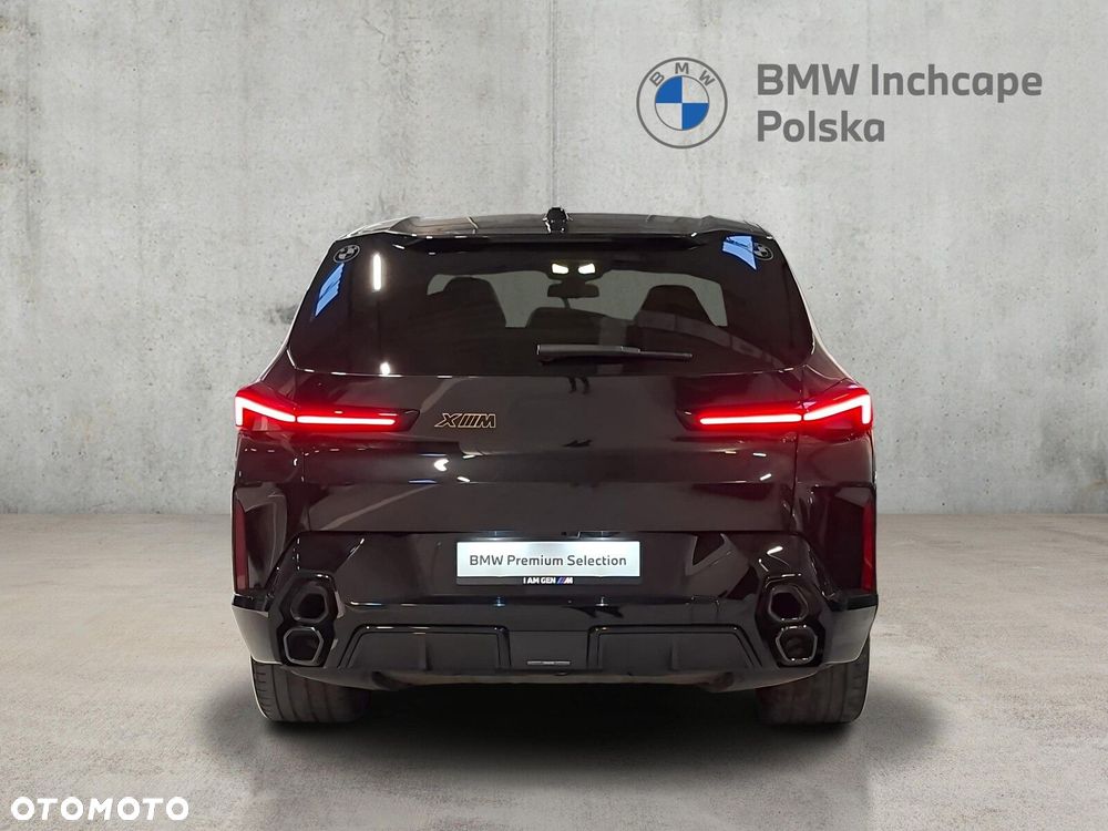 BMW XM - 4