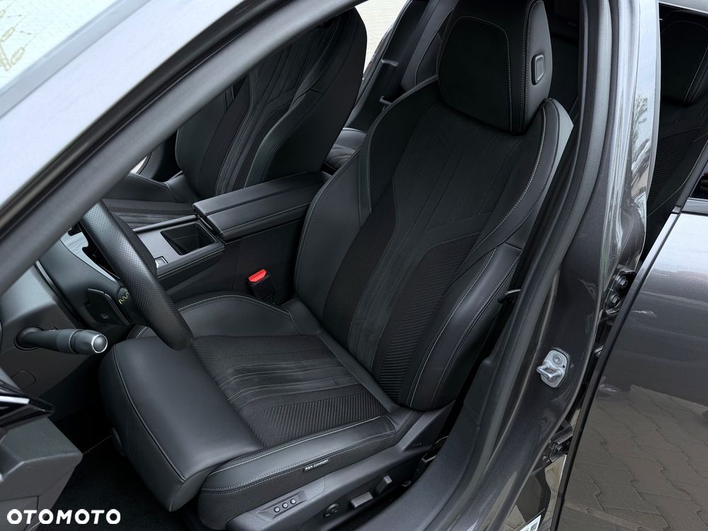 Peugeot 308 1.5 BlueHDi GT S&S EAT8 - 32