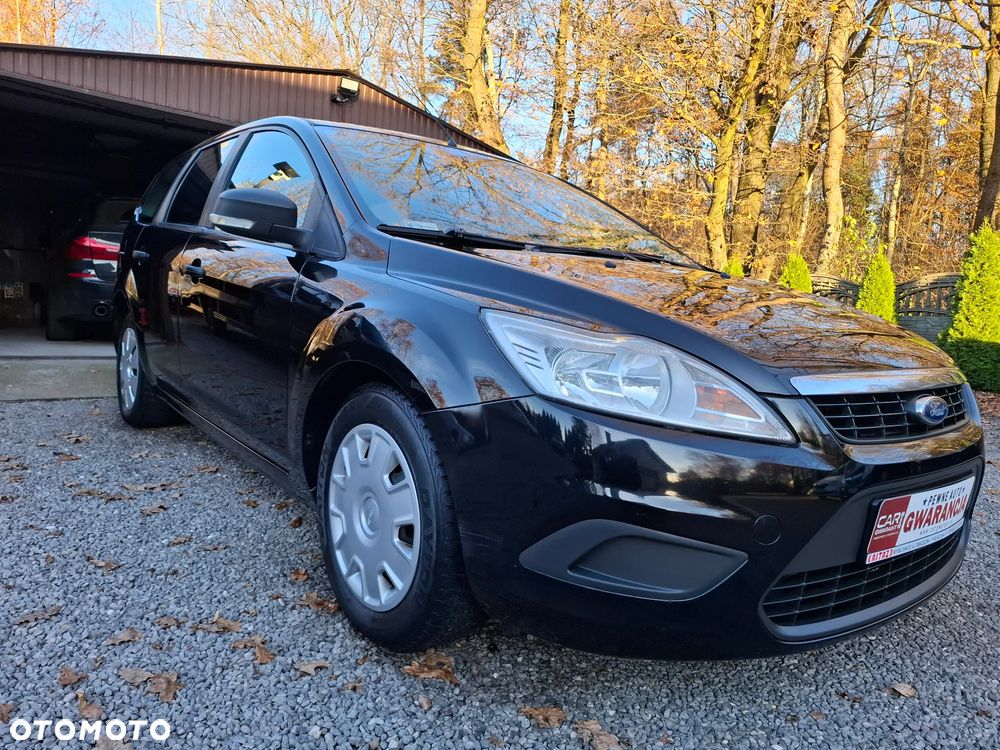 Ford Focus 1.6 Ambiente - 4