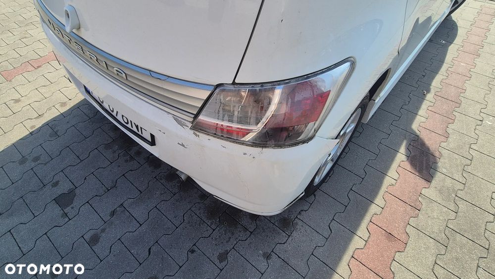 Daihatsu Materia 1.5 - 6