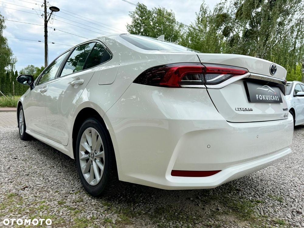 Toyota Corolla 1.8 Hybrid Comfort - 16