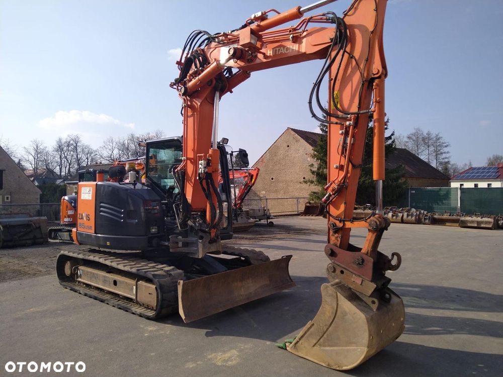 Hitachi ZX 85 - 1