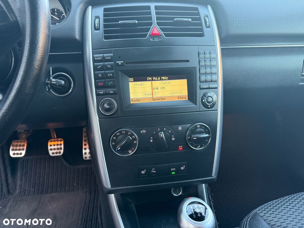 Mercedes-Benz Klasa B 180 BlueEFFICIENCY SPORT EDITION - 12