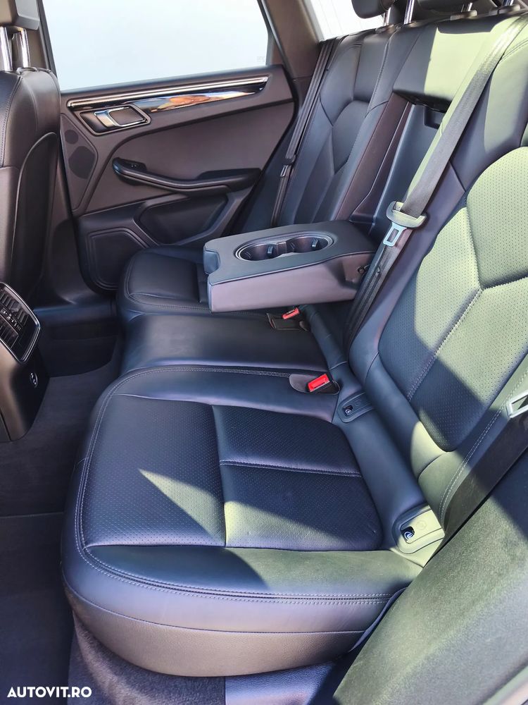 Porsche Macan S - 5