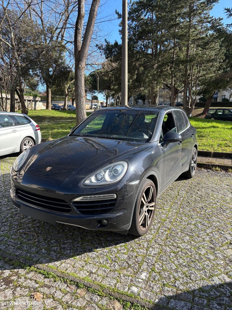 Porsche Cayenne Standard - 4
