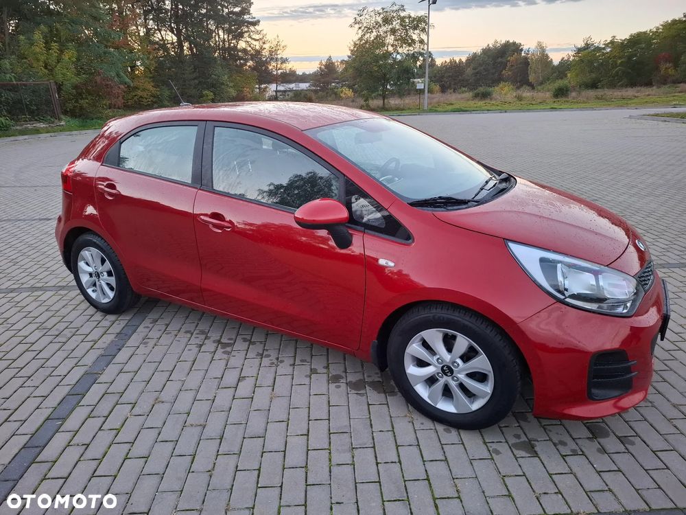 Kia Rio 1.2 Business Line - 9