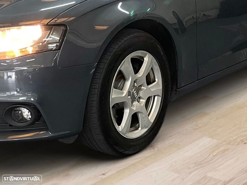 Audi A4 2.0 TDI Business Line Advance - 7