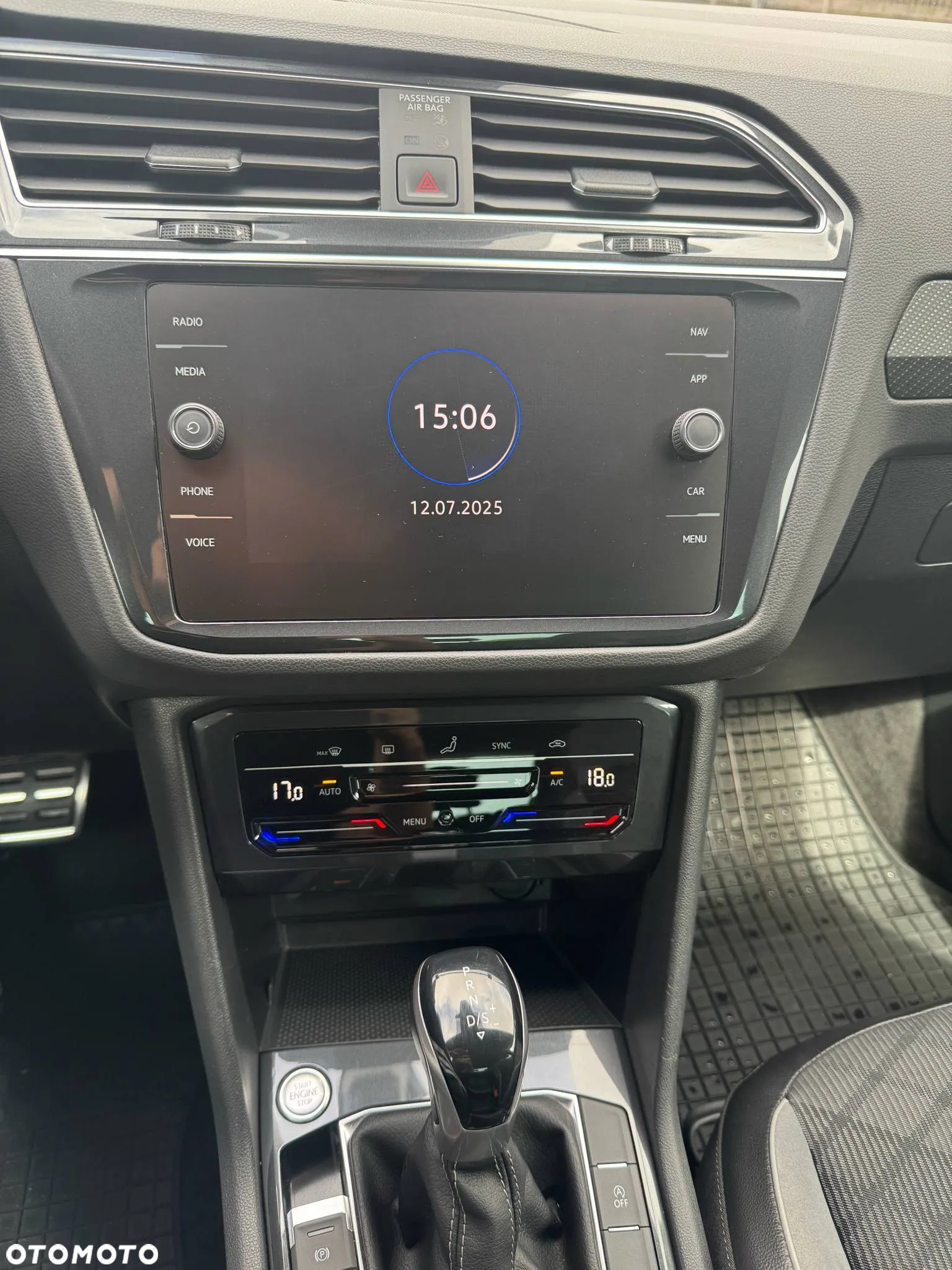 Volkswagen Tiguan 2.0 TDI SCR 4Mot R-Line DSG - 24