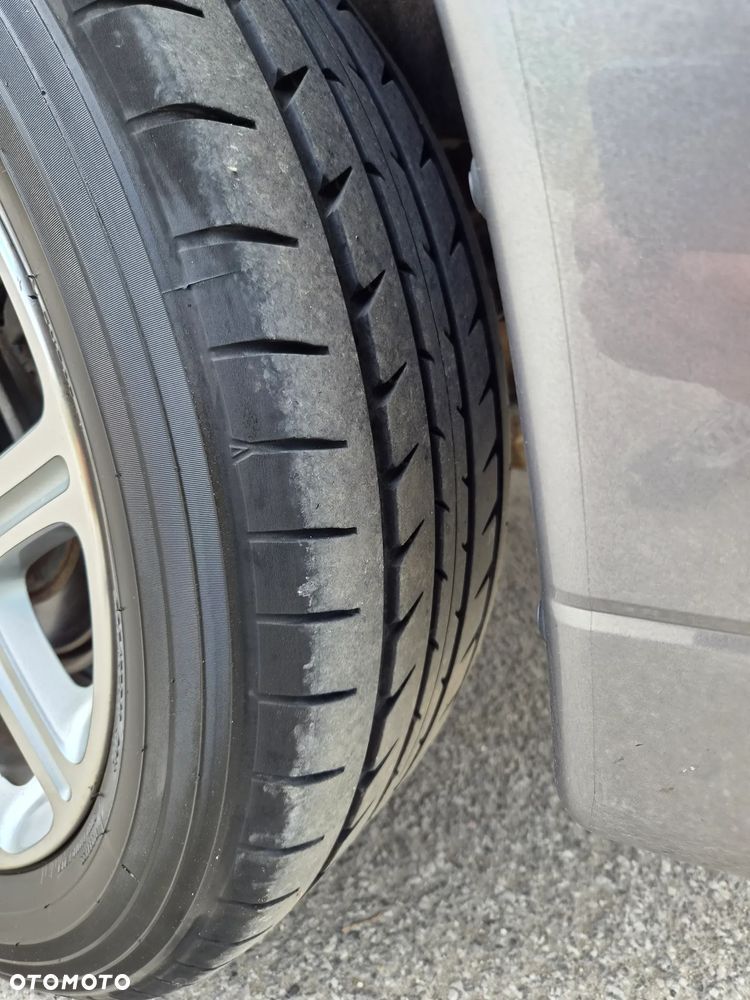 Mitsubishi Outlander - 29