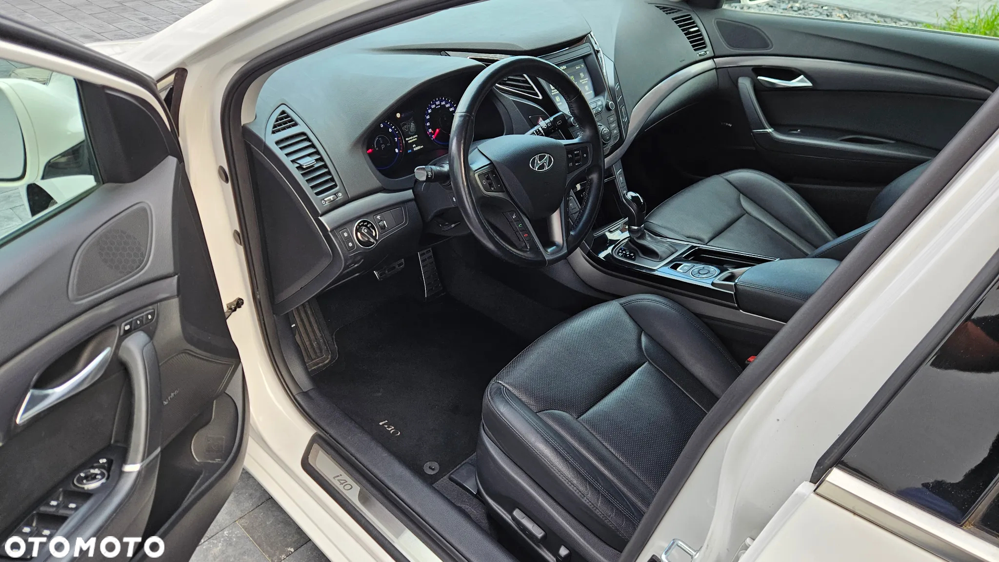 Hyundai i40 Kombi 2.0 Automatik Premium - 28