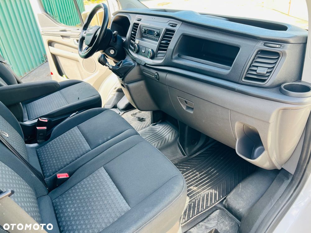 Ford Transit Custom - 10