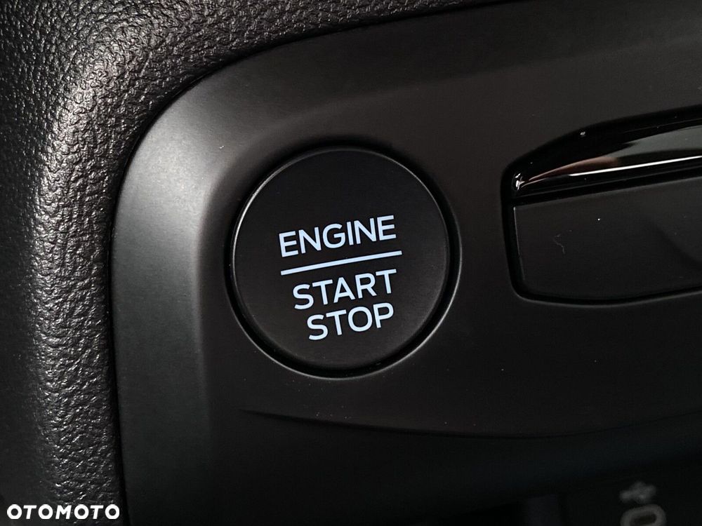 Ford Focus 1.0 EcoBoost mHEV ST-Line X - 23