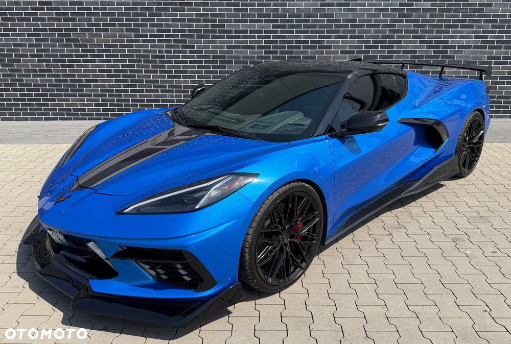 Chevrolet Corvette - 3