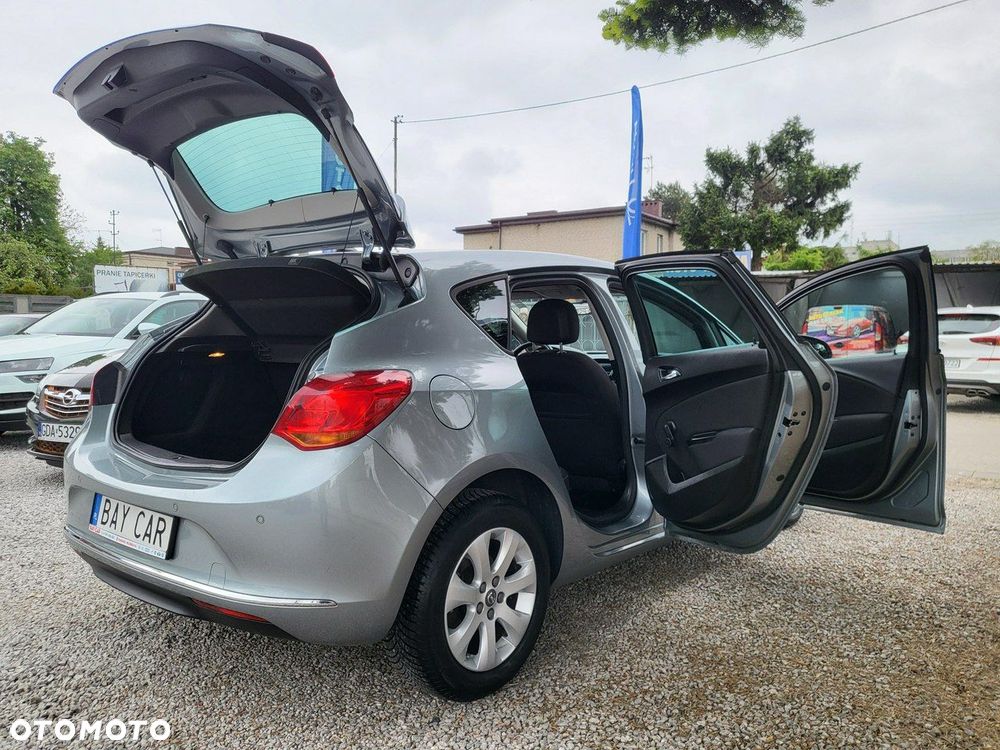 Opel Astra - 11
