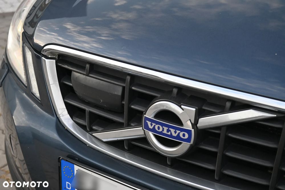 Volvo XC 60 2.4D DRIVe - 5