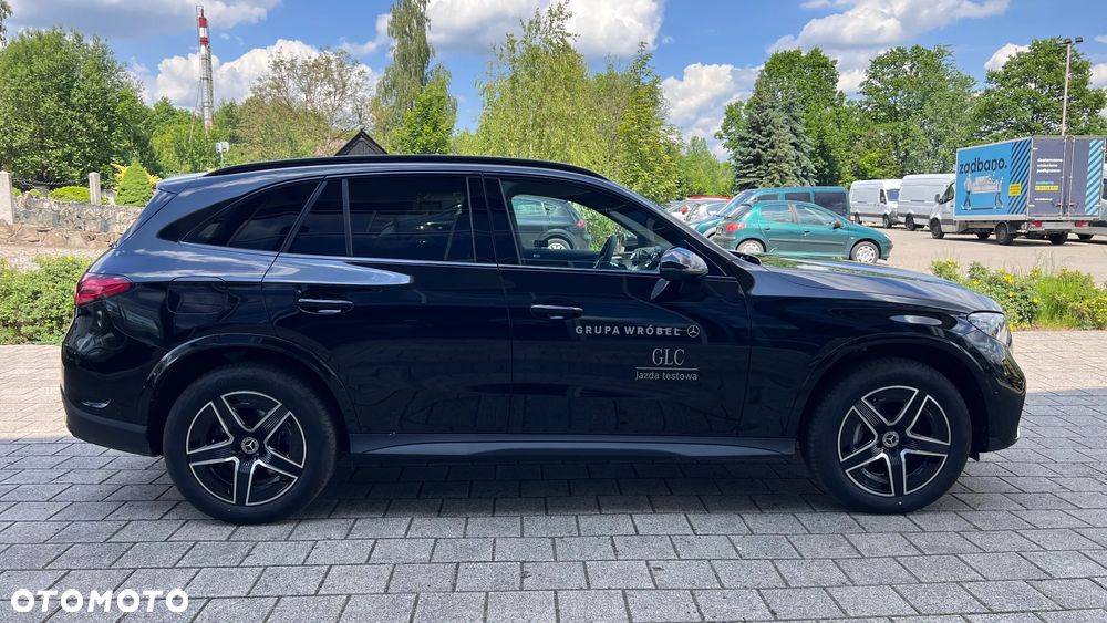 Mercedes-Benz GLC - 4