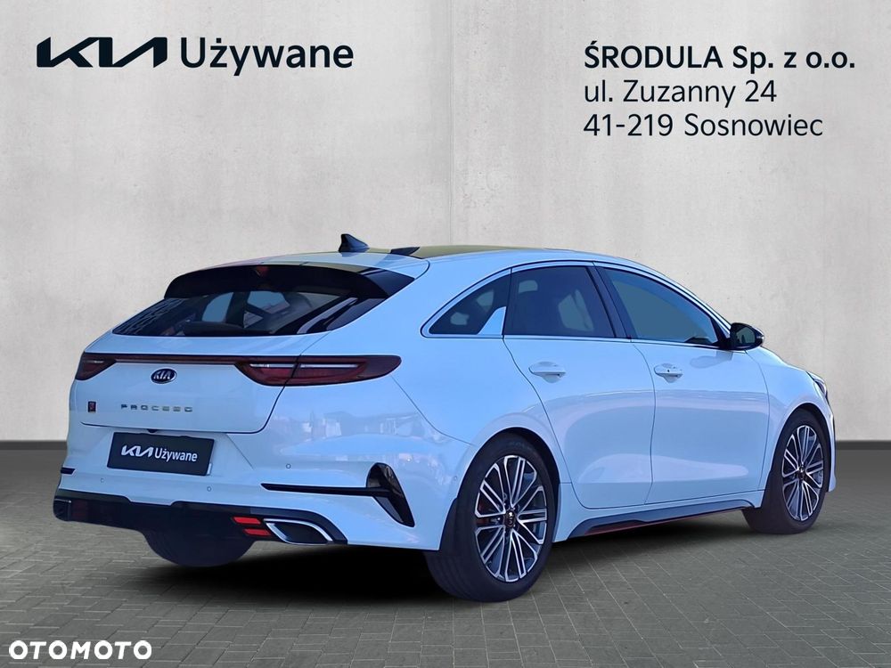 Kia ProCeed - 5