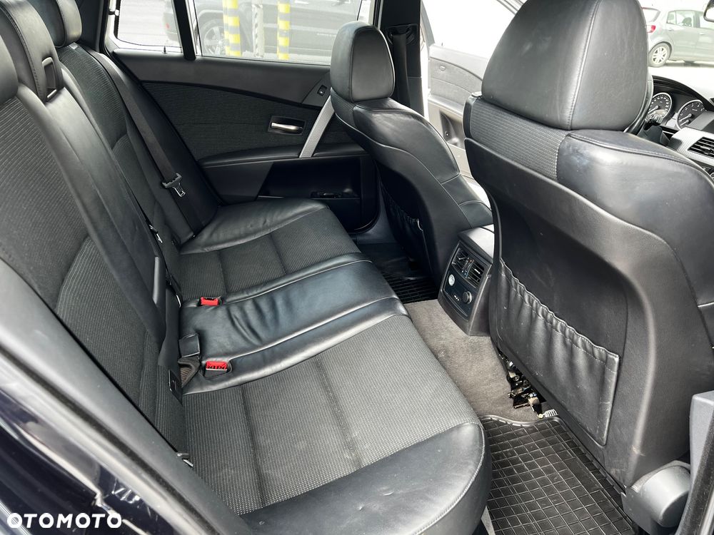 BMW Seria 5 530i SMG - 16