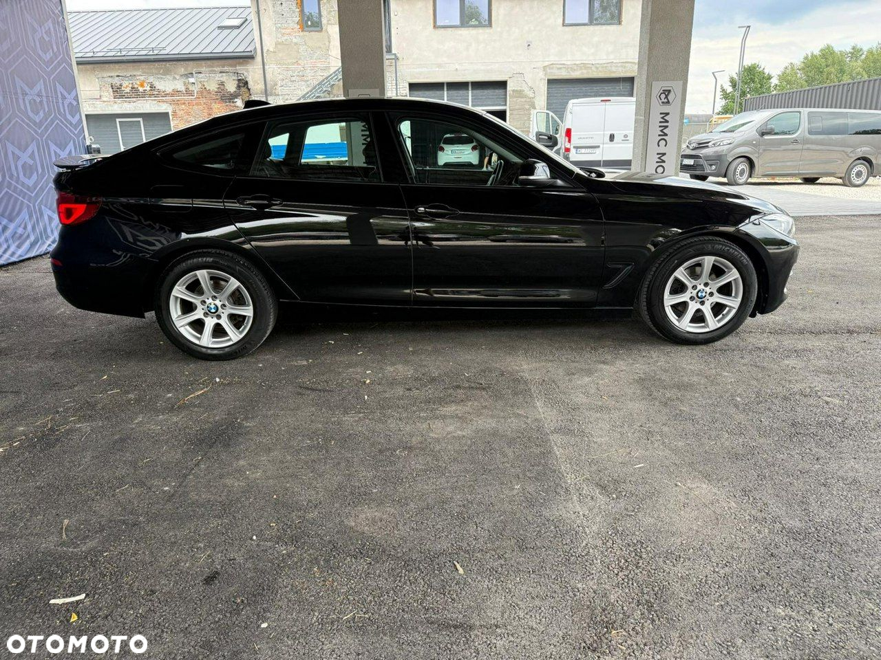 BMW 3GT 320i Advantage - 3